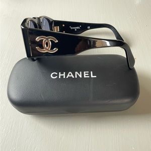 Authentic Chanel Sunglass Eye Wear 01451 94305 Italy